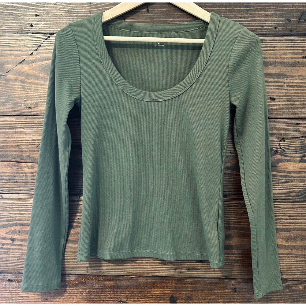 Ribbed Fitted Top Women's M Green Long Sleeve Gorpcore Basic Layering Old Navy